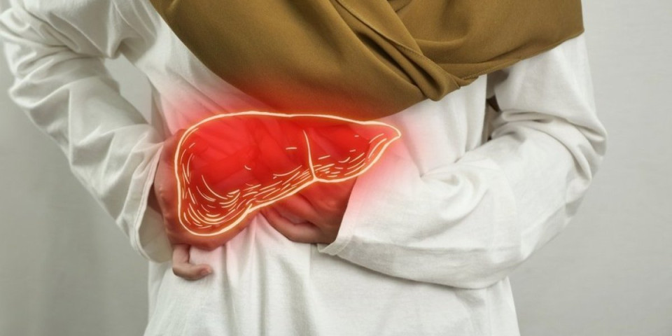Rak jetre se manifestuje ovako: Mislite da su želudačni problemi, a ishod je mnogo gori