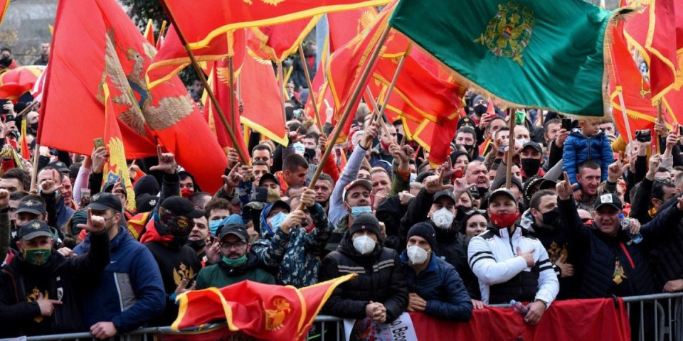 Šta se desilo sa Crnom Gorom da je bratsku Srbiju proglasila za "zemlju krvi i zla"?
