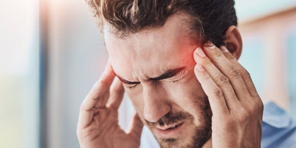 Šta znači bol u slepoočnicama? Od stresa do ozbiljnih bolesti - evo kada da se obratite lekaru