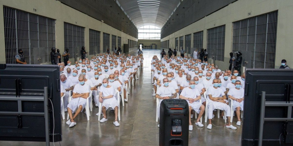 Izlazi na videlo! Pred sudom 486 članova najozloglašene organizacije: Upravo isplivava 47.000 zločina