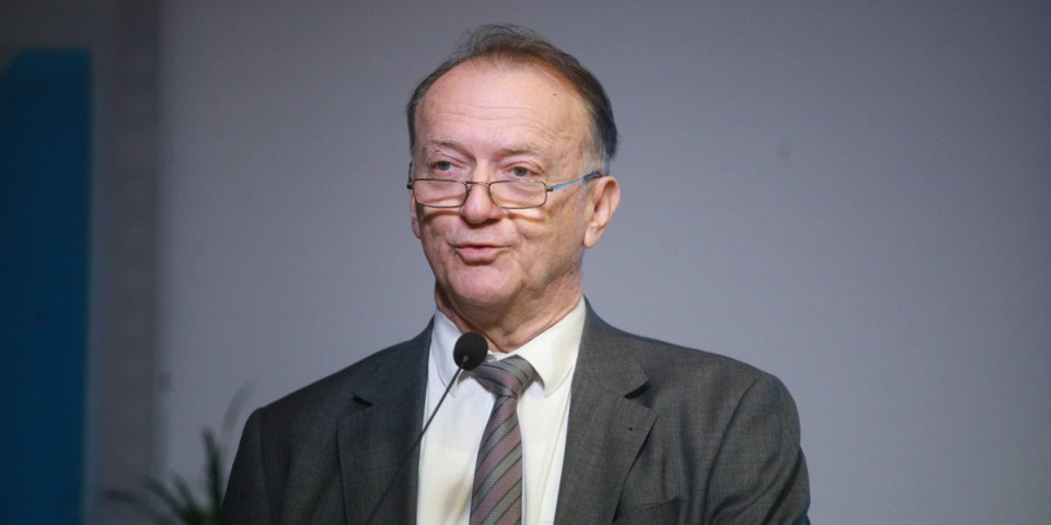 (VIDEO) Ponoševac udara na blokadere: Sa kim da razgovaramo kad nemaju ovlašćenje plenuma?!