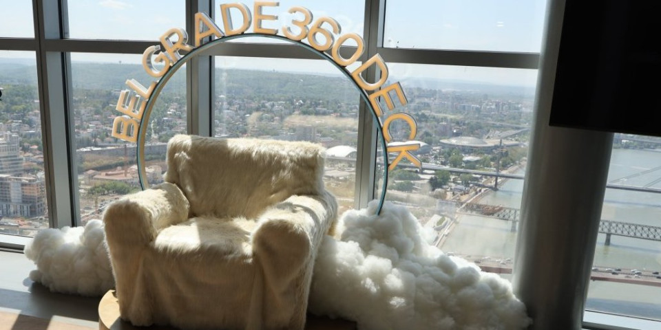 Stigli prvi utisci: Vidikovac na 41. spratu Kule Beograd zvanično otvoren za posetioce, evo šta su građani poručili (FOTO)