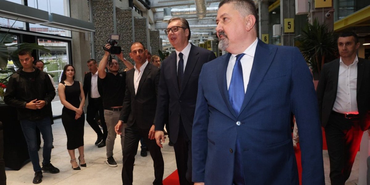 Predsednik Srbije Aleksandar Vučić i generalni direktor "Medijske mreže" Saša Milovanović