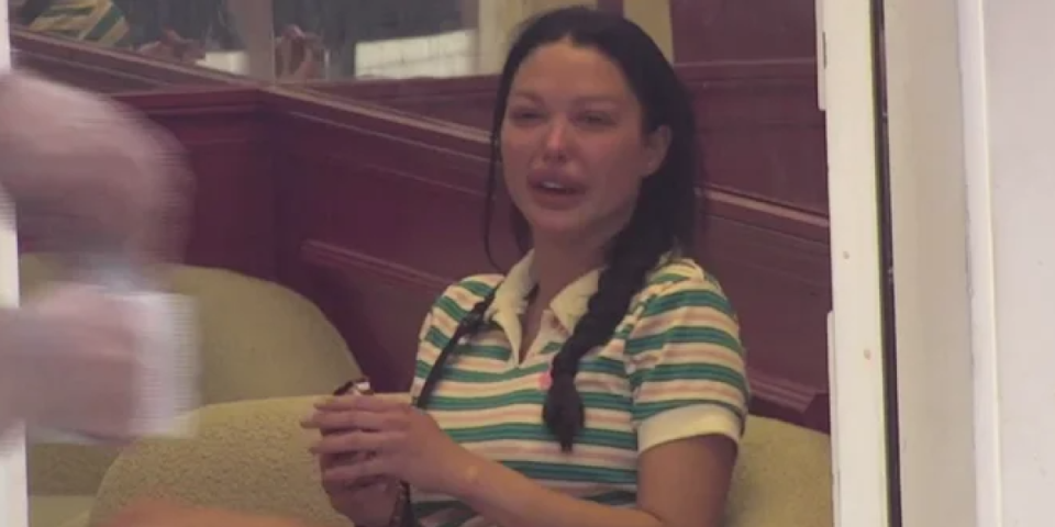 "Porodica me se odrekla zbog tebe": Maja Marinković jeca, ušla s Asminom u žestok sukob