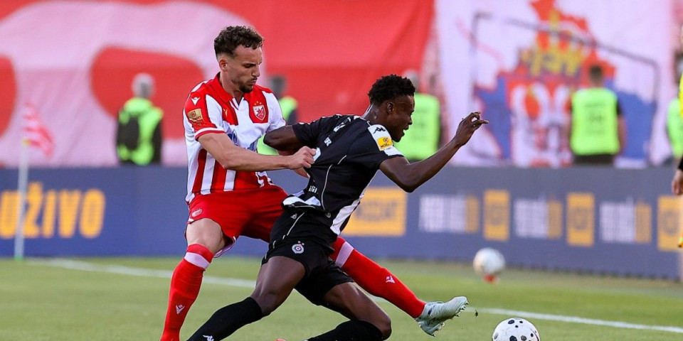 Eraković emotivan: Daće bog da imam četiri sezone sa Zvezdom