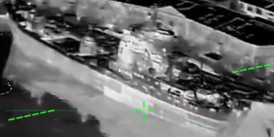 (FOTO) Strašan udar za Rusiju! Napadnuto sedište Crnomorske flote: Oštećen ogroman broj brodova, Moskva ovako nešto ne pamti