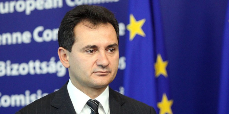 Boža Đelić - Povratak žutih derikoža