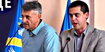 Ovo su glavne siledžije blokaderi u Užicu – Pogledajte skandalozan snimak iz gradske skupštine – Pretili Informeru i Dejanu Vukeliću