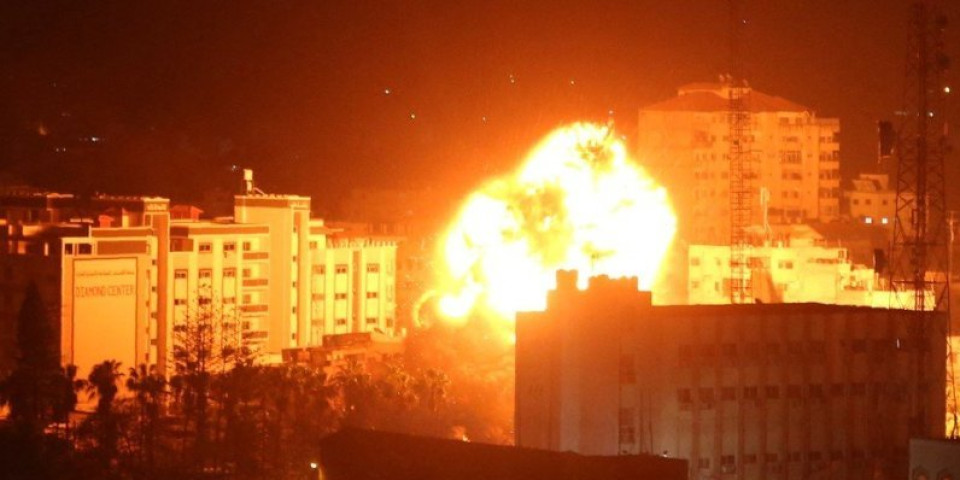 Svet je gotov! Lider moćne države građanima izdao zastrašujuće upozorenje: Menjajte planove za odmor, dolazi ono najgore