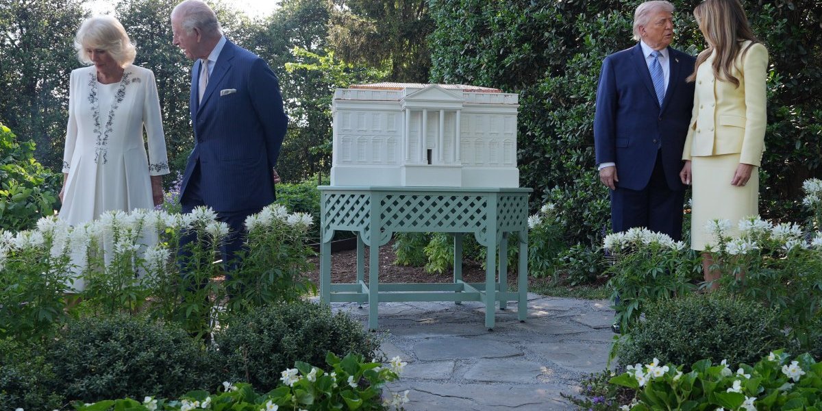 Kamila i Čarls sa Donaldom i Melanijom Tramp