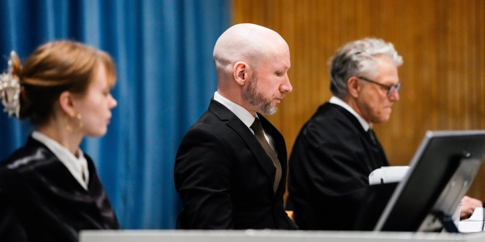 Masovni ubica Brejvik promenio ime: Osuđen zbog masakra 77 ljudi, a iz zatvora izlazi za samo nekoliko godina!