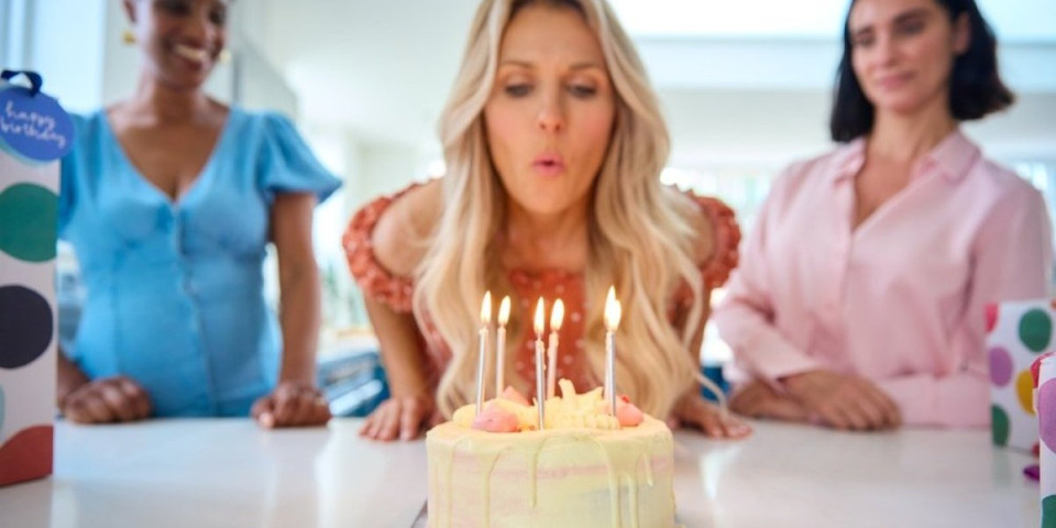 Pedeseta godina menja sve: 3 stvari koje morate uraditi pre ovog rođendana