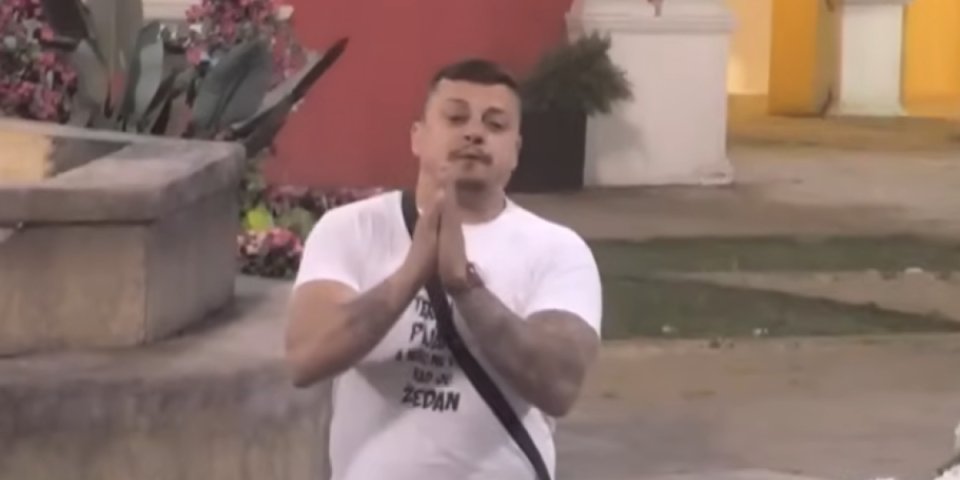 Terza na kolenima moli Milicu Veličković za oproštaj: "Sve si bila u pravu"