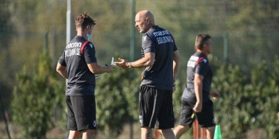 Miha je gađao Ljajića daljinskim... Poludeo kad je video šta radi, svađao se samo sa mezimcima