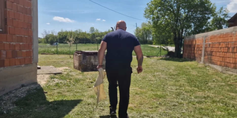 Stanković nije mogao da dođe sebi: Da li je moguće da ovako nešto može da se nađe u dvorištu? (VIDEO)