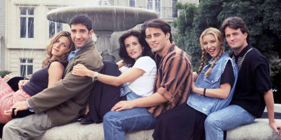 Cifra je astronomska: Fibi iz "Prijatelja" otkrila koliko i danas zarađuje od kultne serije