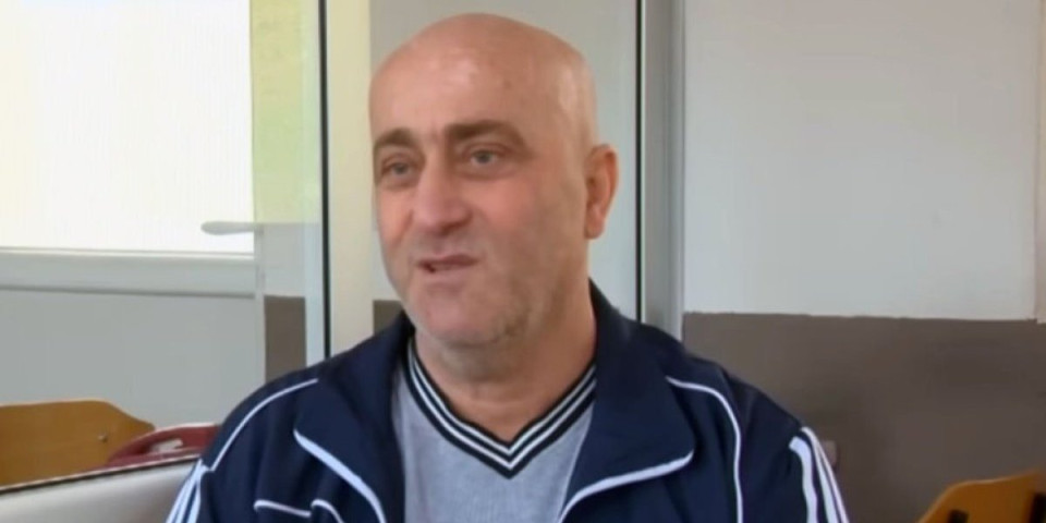 "Nemoj Hadžija, nećemo te više dirati. Kažem im – Pa i nećete! Tu ih ubijem": Fikret Hadžić nakon 24 godine izašao iz zatvora (VIDEO)