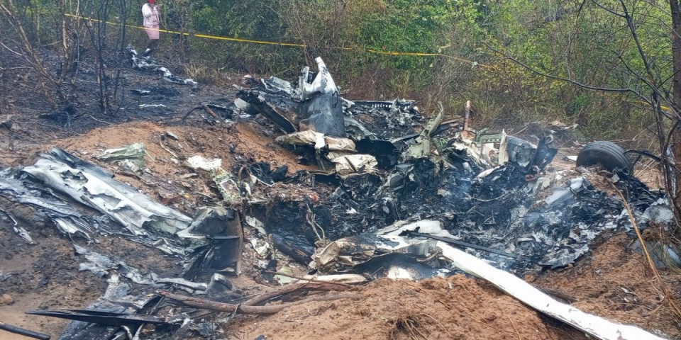 Velika tragedija: Avion sa igračima se srušio, a preživelih nema (FOTO/VIDEO)