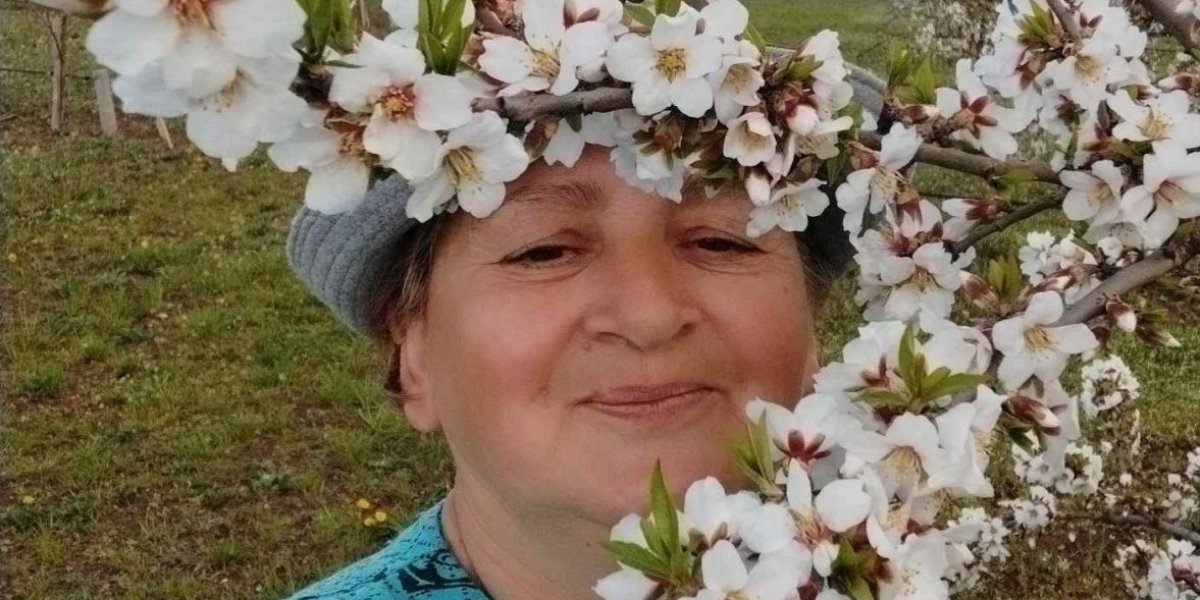 Radmila je ponosna na svoj voćnjak 