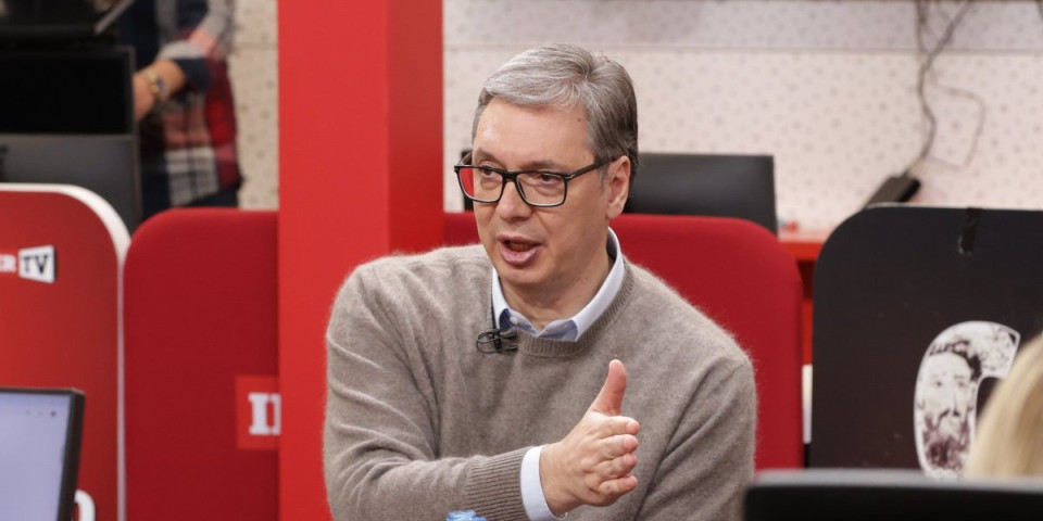 Ovo je nova strategija: Vučić najavio - od sad će ljudi moći da prijave bahate funkcionere