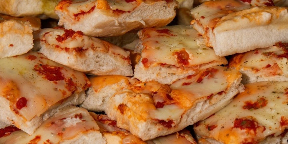 Najlepši pica hleb: Ukus bolji nego iz pekare, a spreman začas