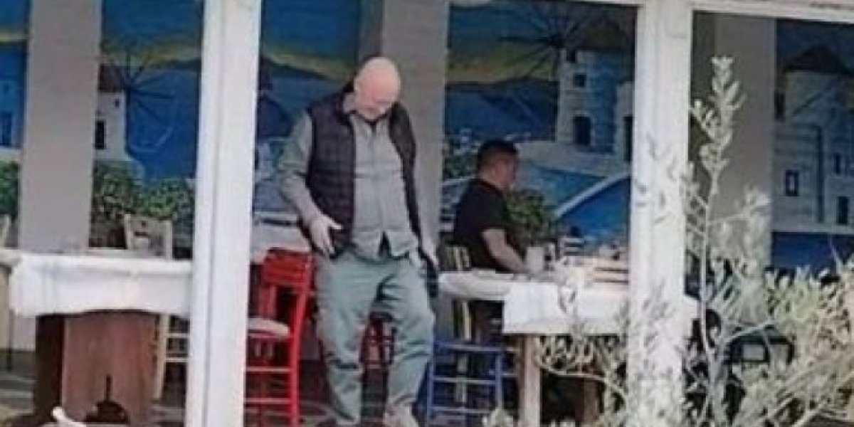 Predrag Rankovic Branko Ružić i Predrag Ranković Peconi u grčkom restoranu - Informer.rs
