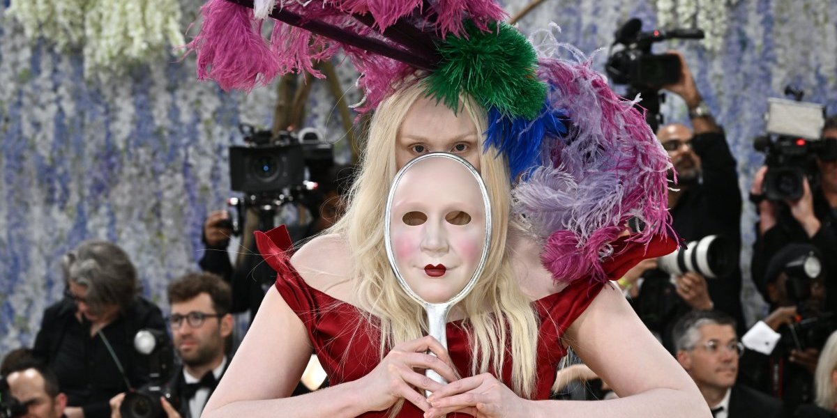 SAD Met gala foto Tanjug Ap Evan Agostini