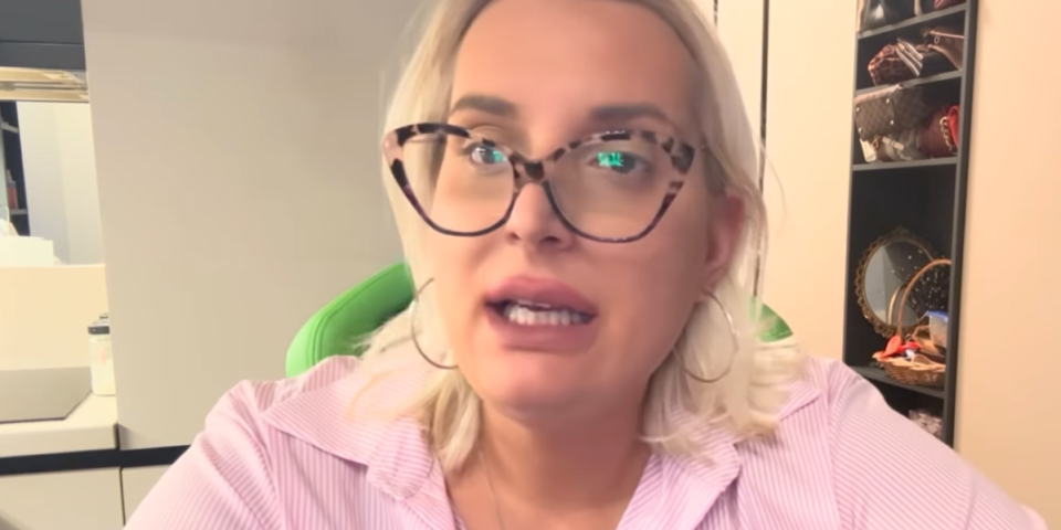 Stanijina bivša PR-ka iznela sav prljav veš o starleti: "Bacam naše prijateljstvo u smeće"