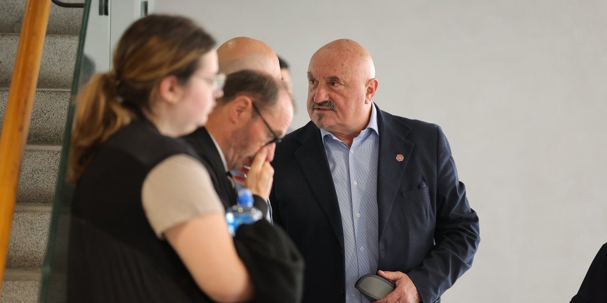 Pred samo suđenje