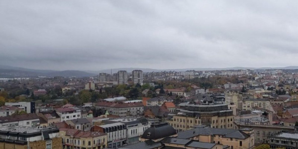 Nevreme stiže u Šumadiju: Obilne padavine, grad, grmljavina...