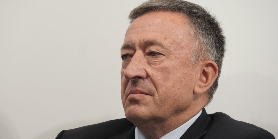 Skandal! Blokaderski advokat Sead Spahović brutalno napao Srbe: Srbija je zločinačka tvorevina, podržavali ste genocid (VIDEO)