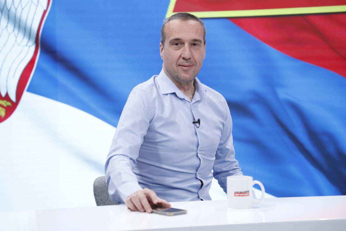 Mladen Mijatović prikazao crni bilans tragedije kod Surčina: Dvojica muškaraca nastradala u porodičnoj kući (FOTO)