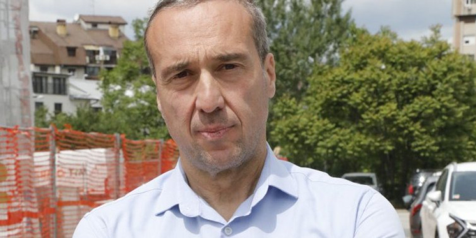 Mladen Mijatović objavio dramatičan snimak: Pogledajte kako izvlače telo iz jezera (VIDEO)