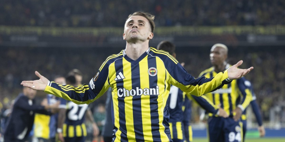 Uhvaćeni u teškoj prevari - Fenerbahče žestoko kažnjen zbog lažnog ugovora