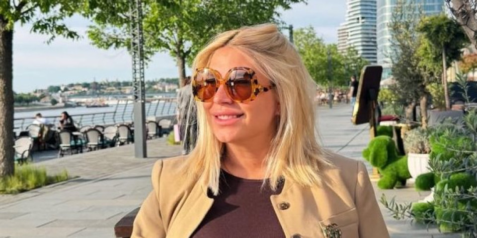 "Brojimo sitno": Dea Đurđević ušla u sedmi mesec, veliki stomak u prvom planu (FOTO)