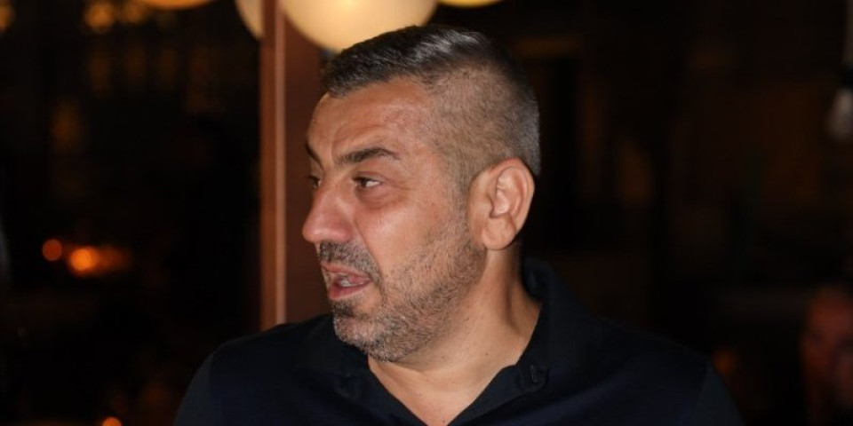 Pevač se potresnim rečima oprostio od majke: Njega objava slama srce