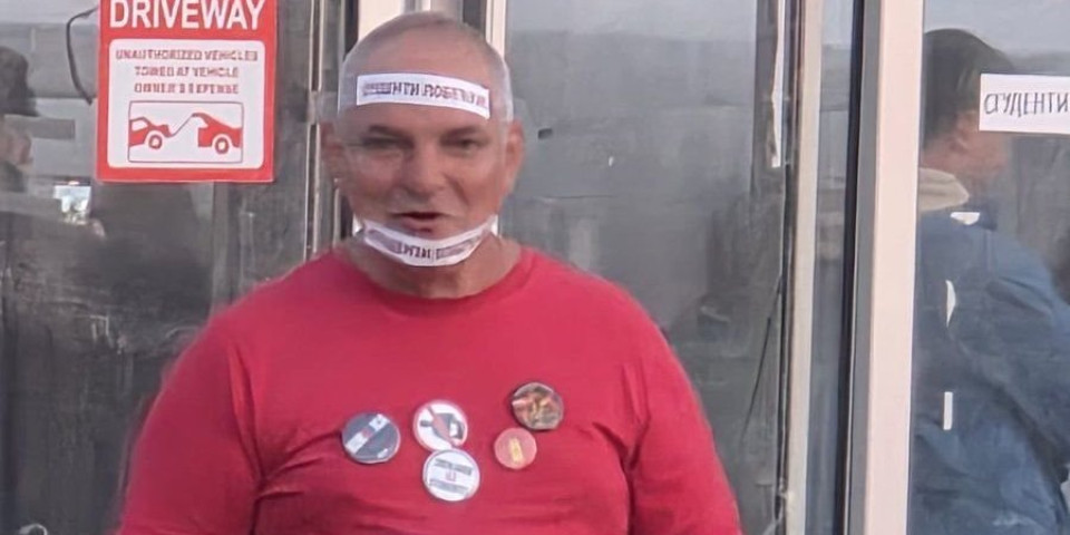 Da li je ovo budući ministar kulture? Blokader bez i jedne reči objasnio sve što njegov pokret predstavlja (VIDEO)