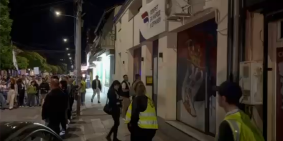 Šesti napad na prostorije Pokreta za narod i državu u Nišu (VIDEO)