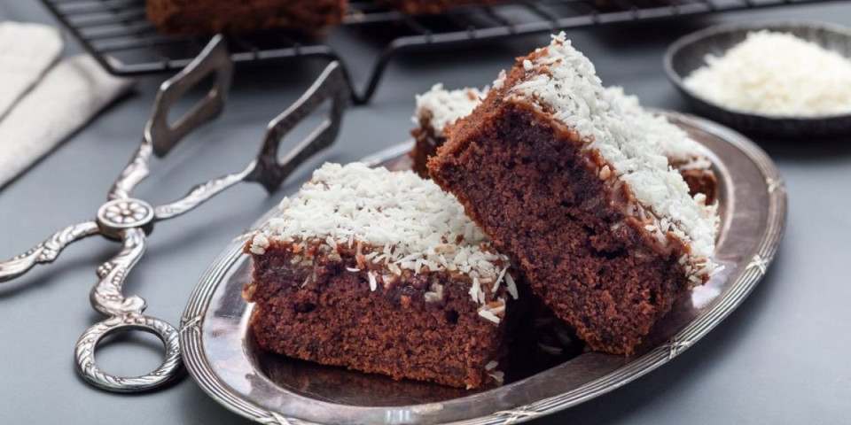 Čokoladne kokos kocke: Toliko dobre da niko ne može da im odoli