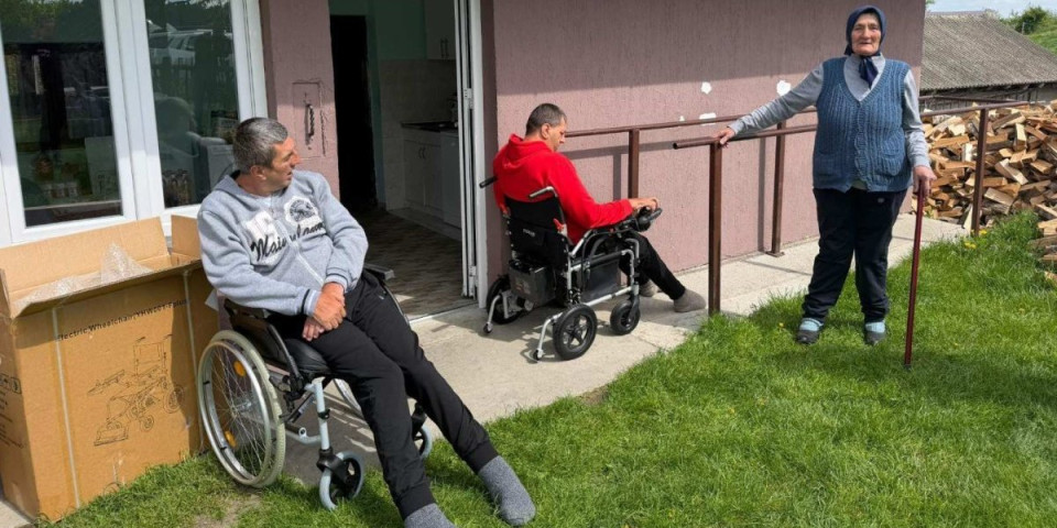 Majka Milica živi za dva bolesna sina! Njenu muku i srce samo majke razumeti mogu, evo zašto