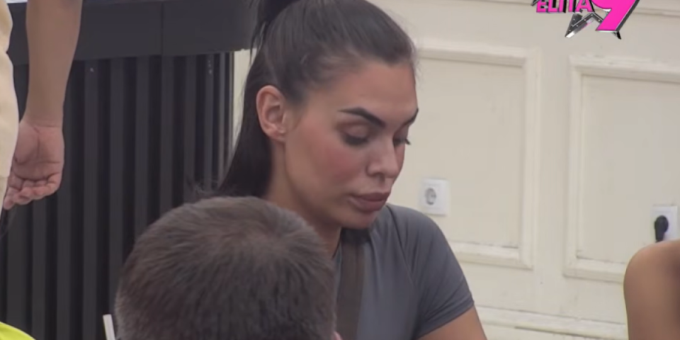"Perfidan mali gad, želi da bude kao Mensur Ajdarpašić": Minina majka o odnosu nje i Viktora