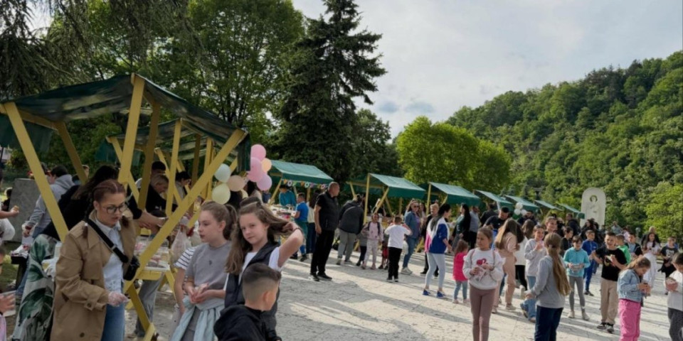 Prikupili više od 800.000 dinara za malu Danku: Prijepoljci velikog srca