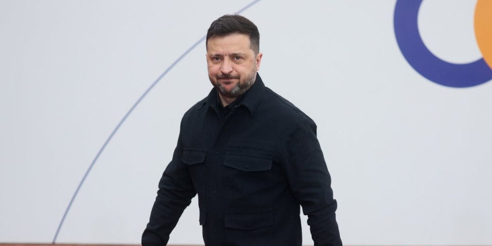 Brutalan napad iz Vašingtona: Zelenski tretira Ameriku kao kasicu-prasicu!