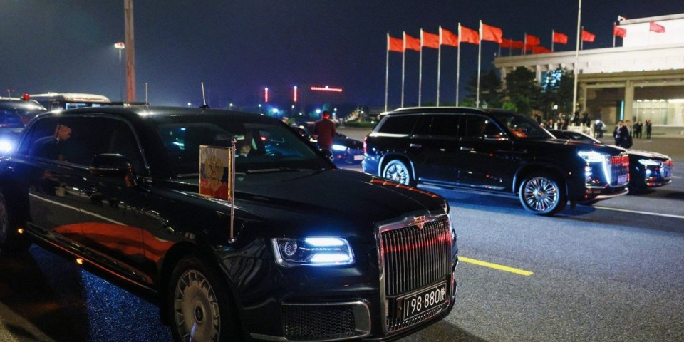 Sve oči uprte u "rusku zver": Putin stigao u Peking, pogledajte kako je napustio aerodrom (VIDEO)