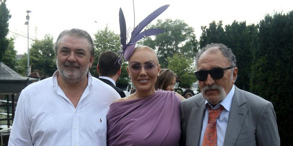 Kum Lepe Brene ima više od 2 milijarde dolara i 35 dece - Napustio tenis, a sada je jedan od najbogatijih ljudi zbog ovoga!