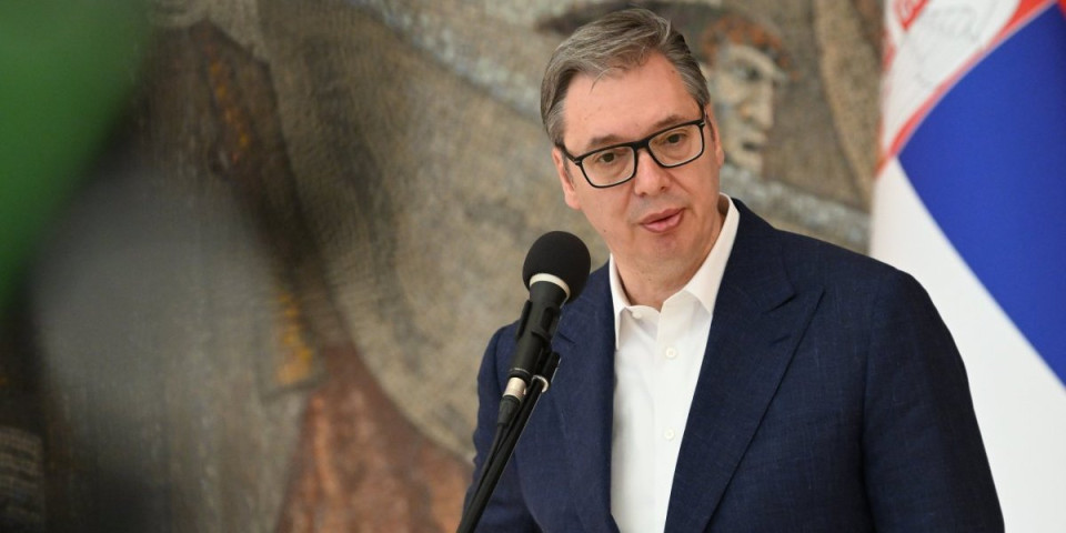 Poseta od izuzetnog značaja! Vučić stigao u Kinu: Predsednik Srbije dočekan uz najviše počasti