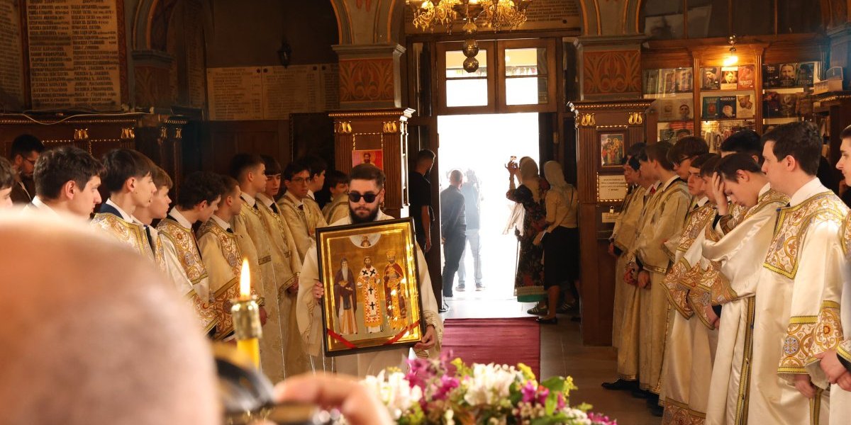 Stigao je Pojas Presvete Bogorodice