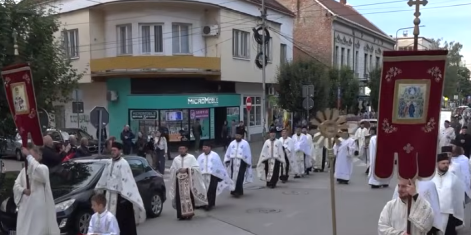 Sutra slavi i Loznica: Evo kada kreće i kuda prolazi litija