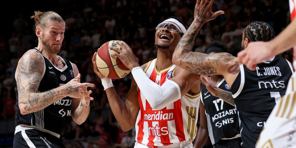 Partizan rešeta Zvezdu: Sjajna završnica crno-belih, Obradović mora da trgne svoj tim