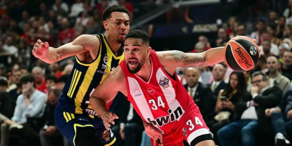 Olimpijakos u finalu, Fener se vraća kući: Grci uništili šampiona Evrope i zakazali borbu za trofej